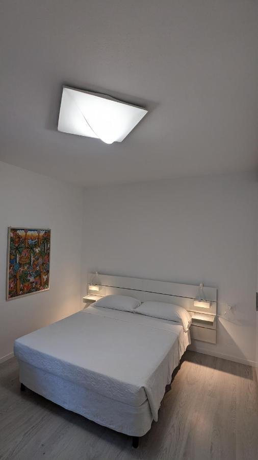 Splash House Tirrenia Exterior foto